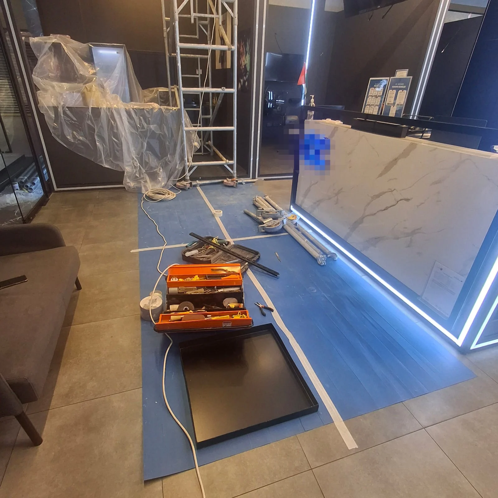 AC Tray fixing